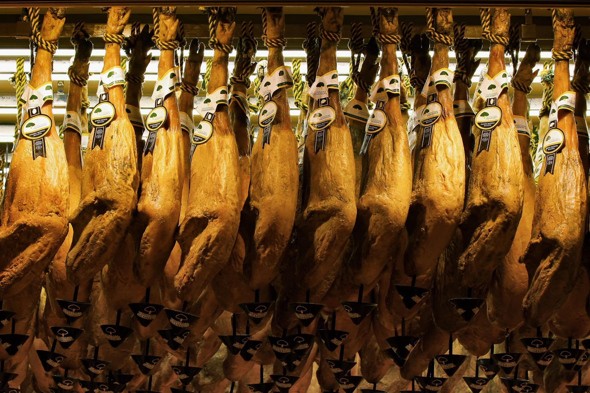 Jamón on a board, the kind of shared plate that replaces a kids’ menu